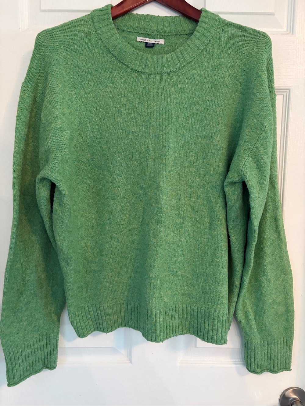 American Eagle Whoa So Soft Green Crew Neck Sweater Size M